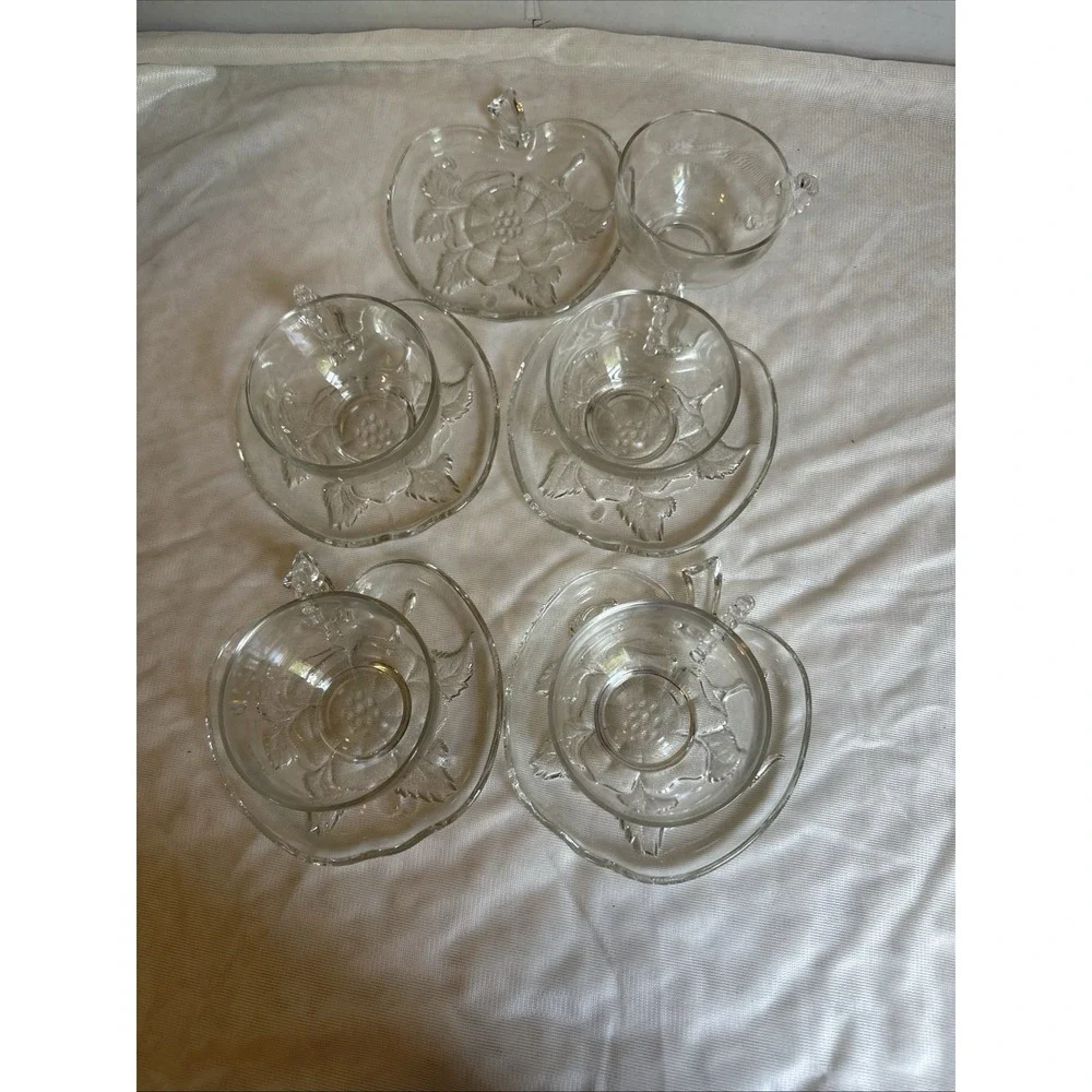 Clear Glass Apple-Shaped Floral Plates and Bowls 5 Piezas Pressed Set